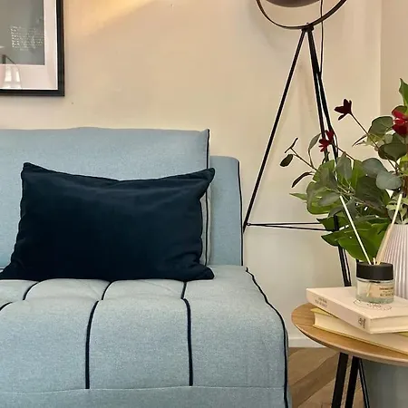 Beautiful New Town Apartment Prague